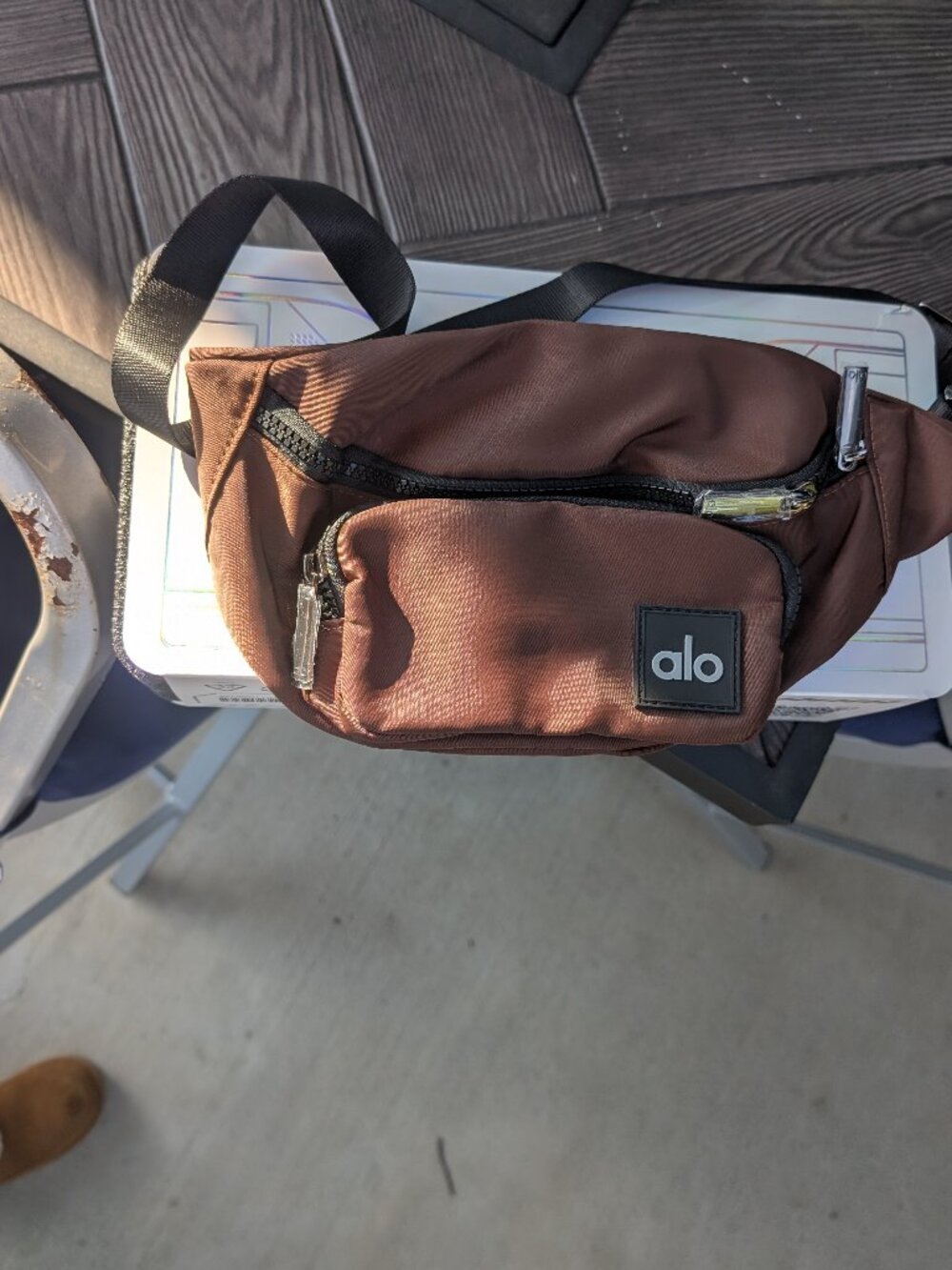 Alo yoga explorer belt bag